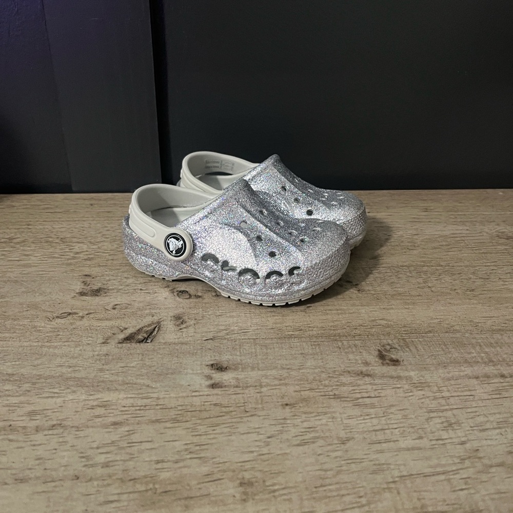Crocs Kids Silver Glitter Clogs